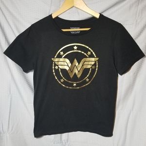 NWOT Wonder Women T-shirt